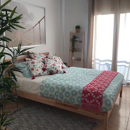 Apartamento Recien Reformado Con Vistas Al Rio Balaguer Luaran gambar