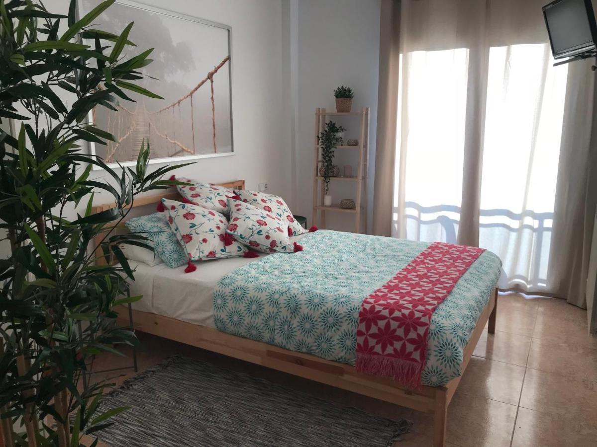 Apartamento Recien Reformado Con Vistas Al Rio Balaguer Luaran gambar