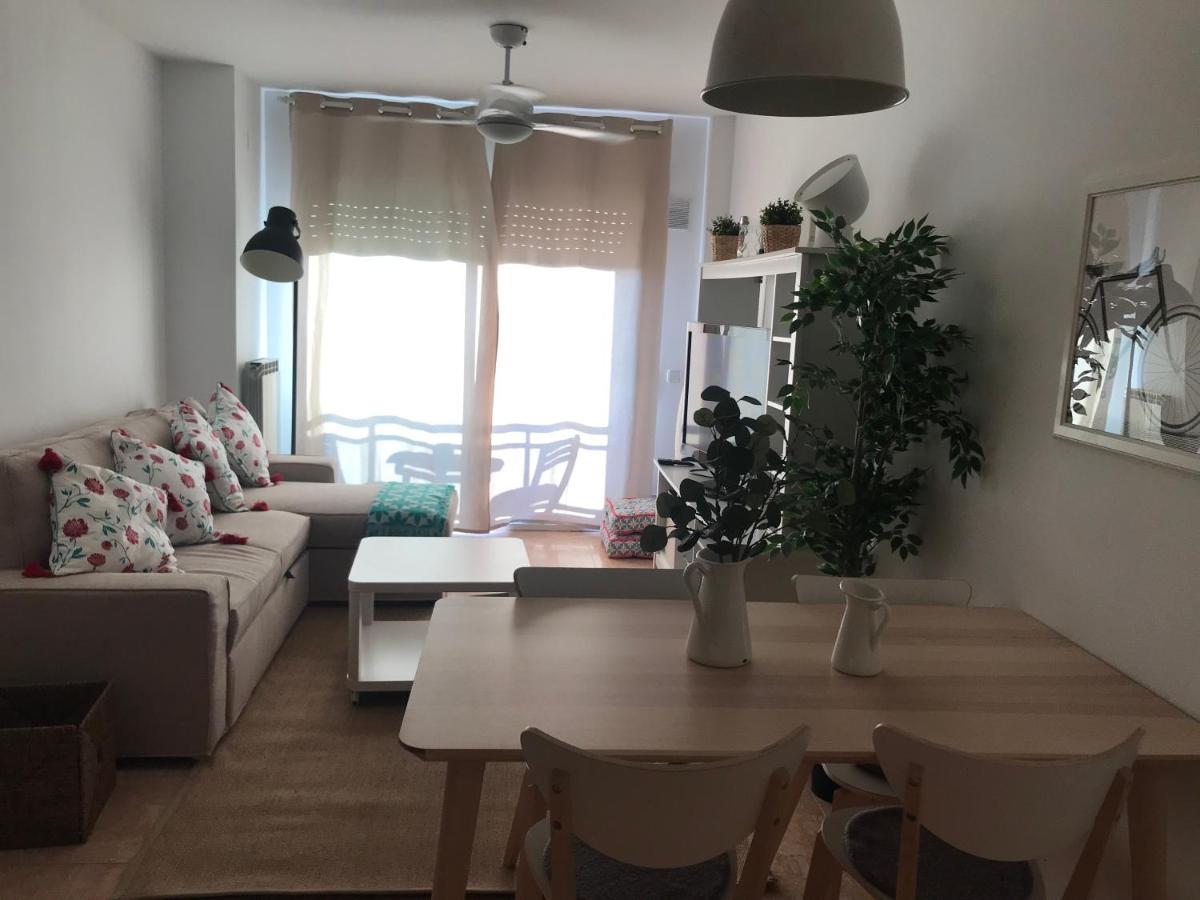 Apartamento Recien Reformado Con Vistas Al Rio Balaguer Luaran gambar